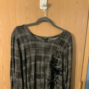 Xl women’s top